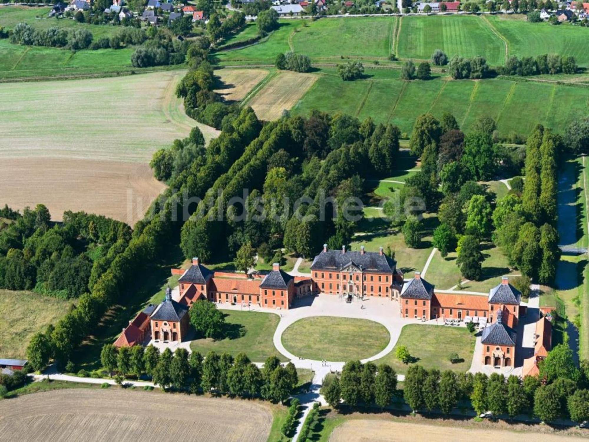 Farm Holiday Home In Damshagen With Garden Klutz Eksteriør bilde